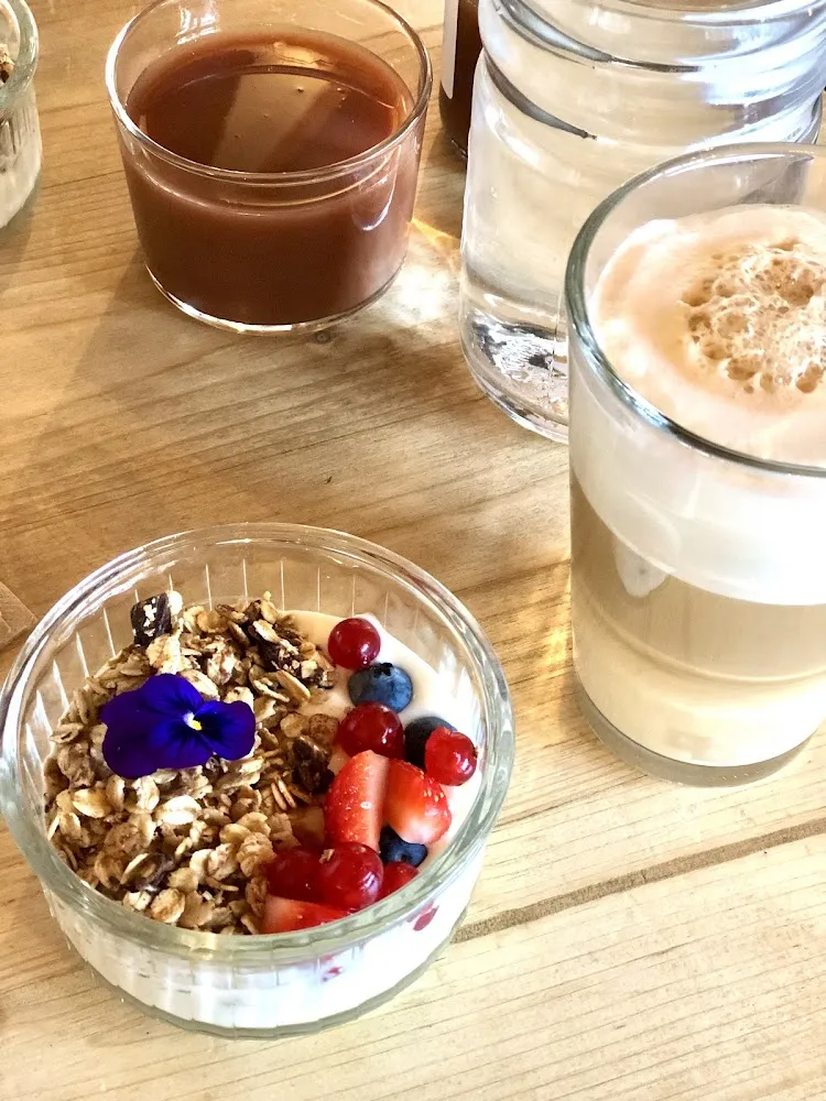 Fromage Blanc Granola Bowl